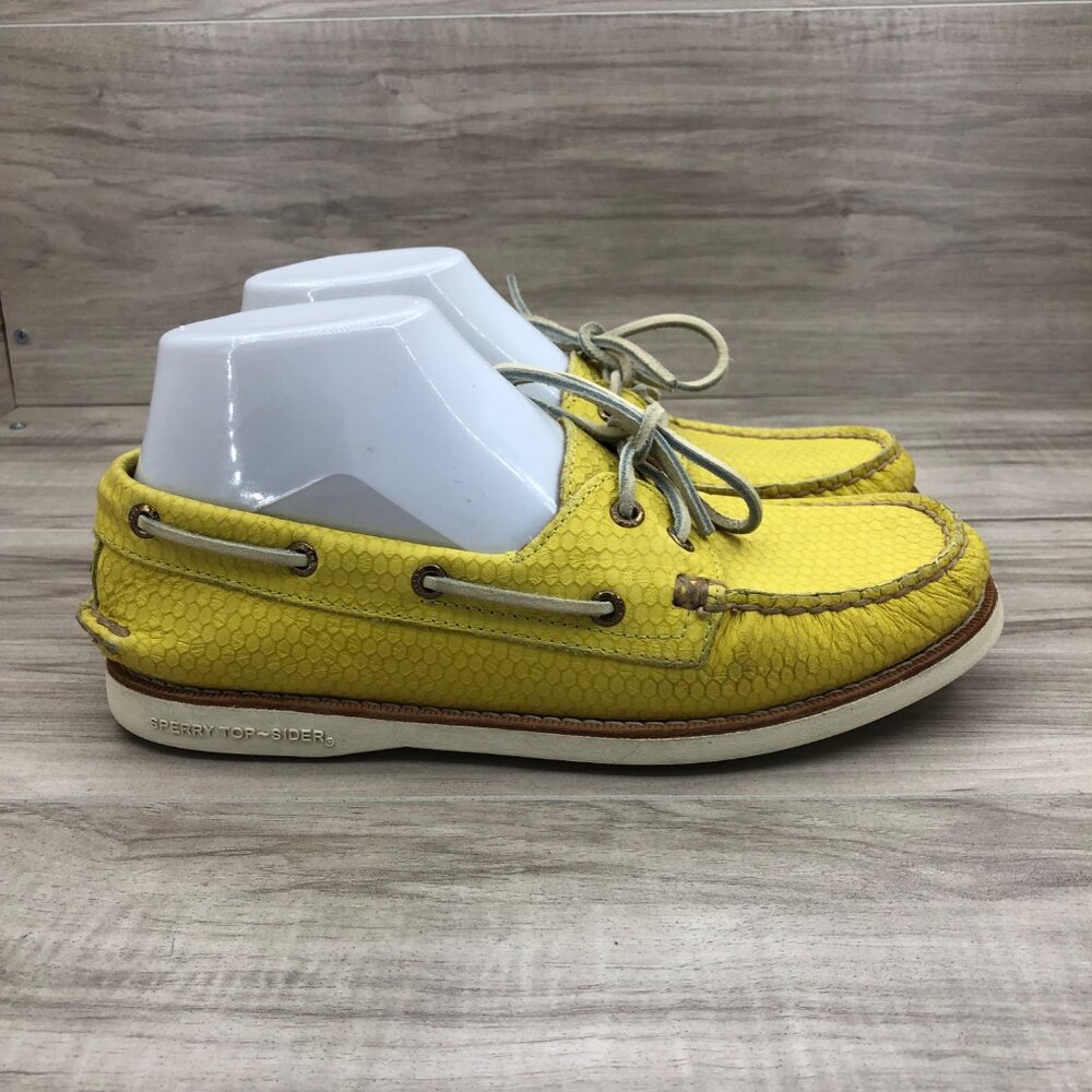 Sperry Boat Shoes Womens 7M Top Sider Gold Cup Yellow Leather Slip On Loafers